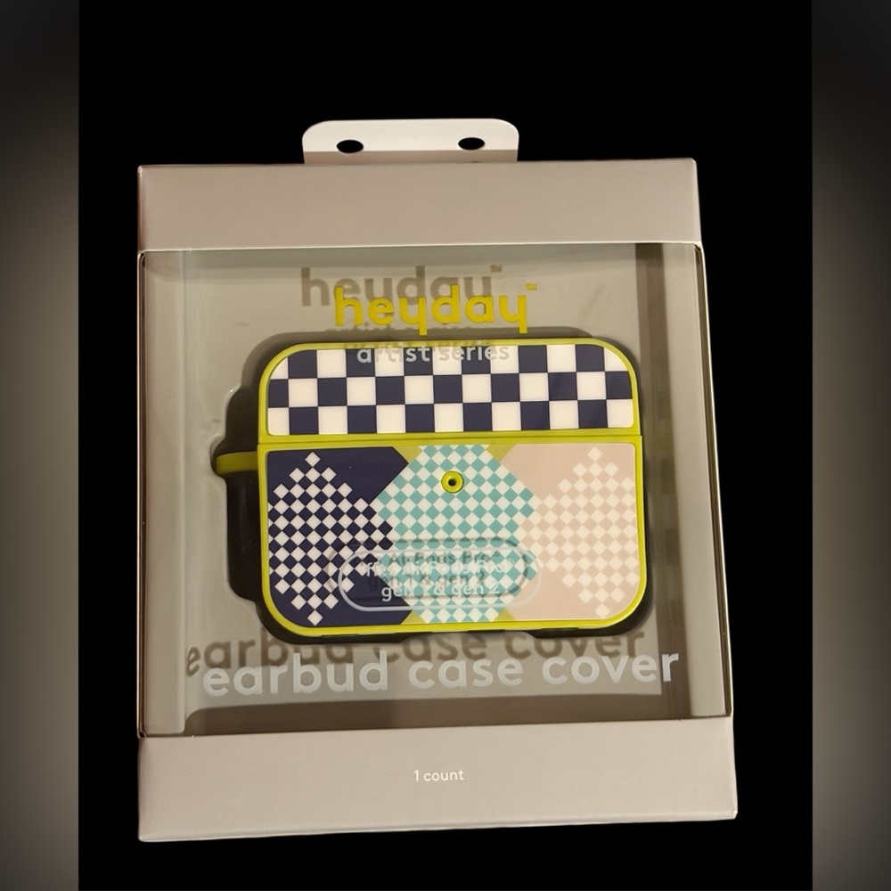heyday Neon Lime Trim Checkerboard Earbud Case Cover